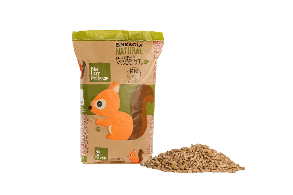 70 Säcke Naturpellet-Pellets à 15 kg auf Palette
